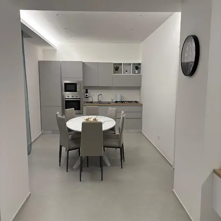 Camastra House Appartamento *